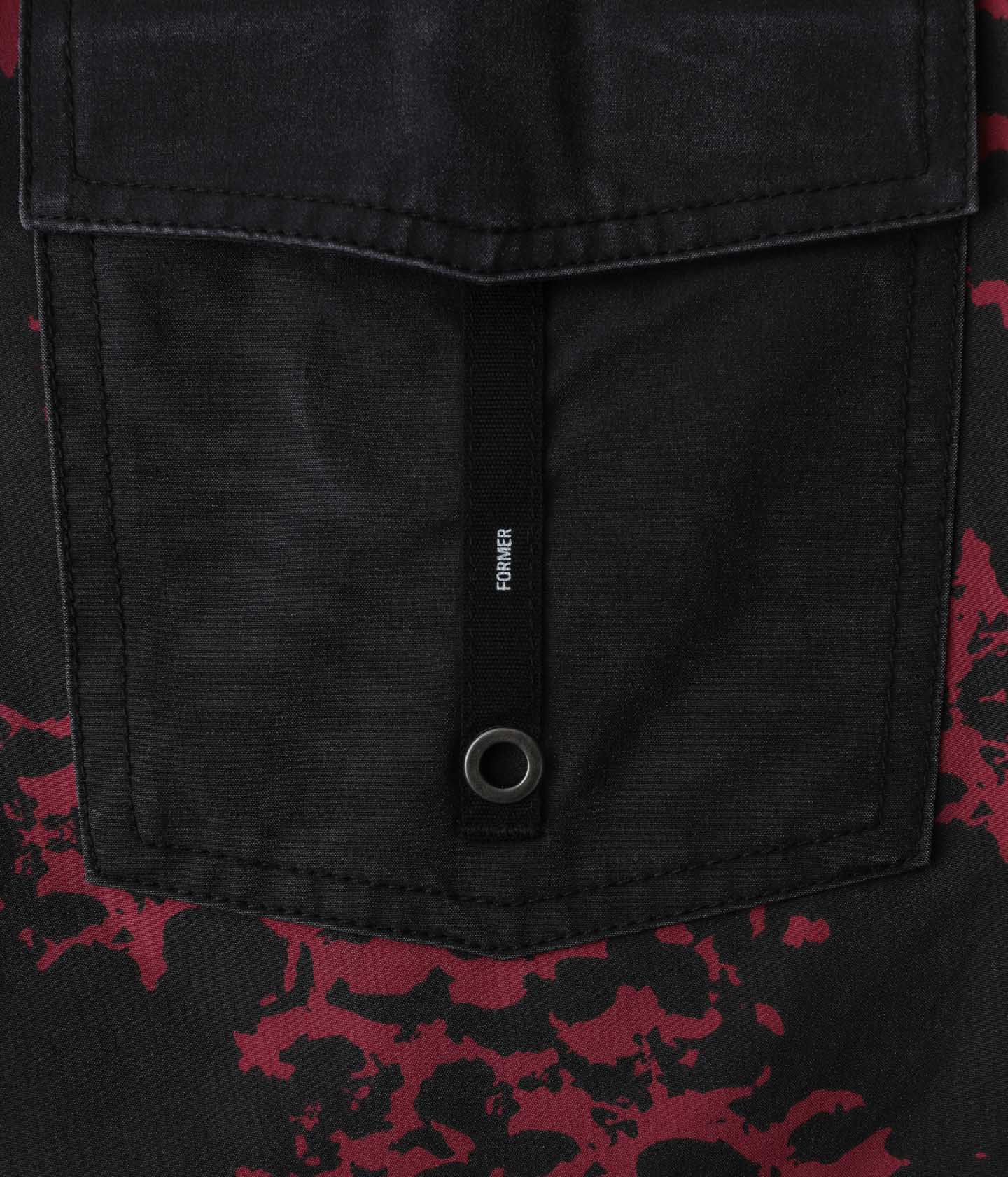 SWANS ORNATE 18' TRUNK // BLACK