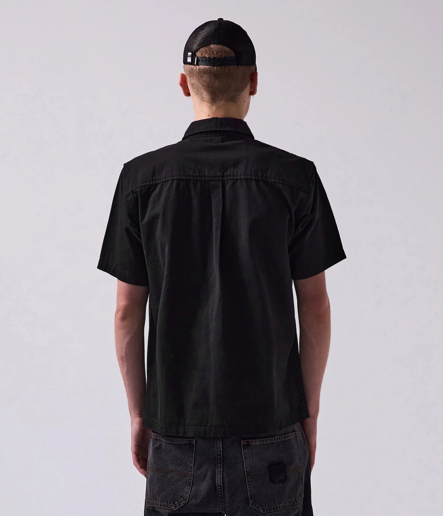 B.HOWARD SS SHIRT // BLACK