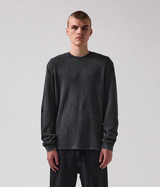 SCRAWL LS WAFFLE T-SHIRT // WASHED BLACK