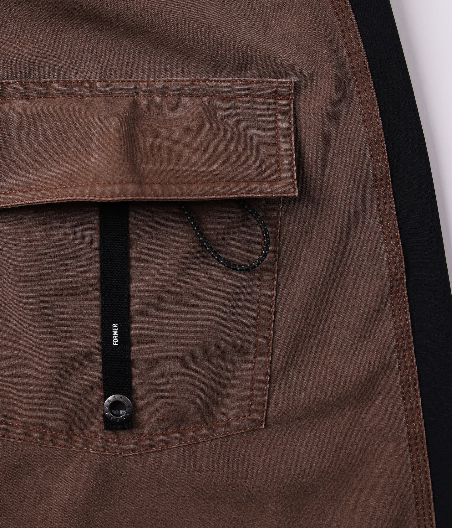 SYSTEM 19" TRUNK // CHOC