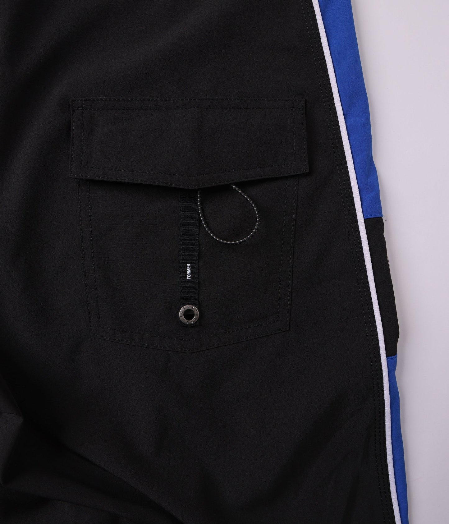 SYSTEM ECLIPSE 20" TRUNK // BLACK