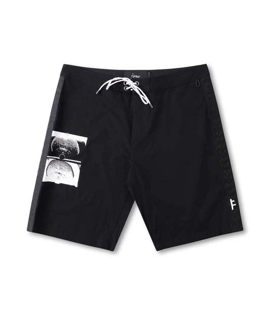 MILITANT 18.5" TRUNK // BLACK