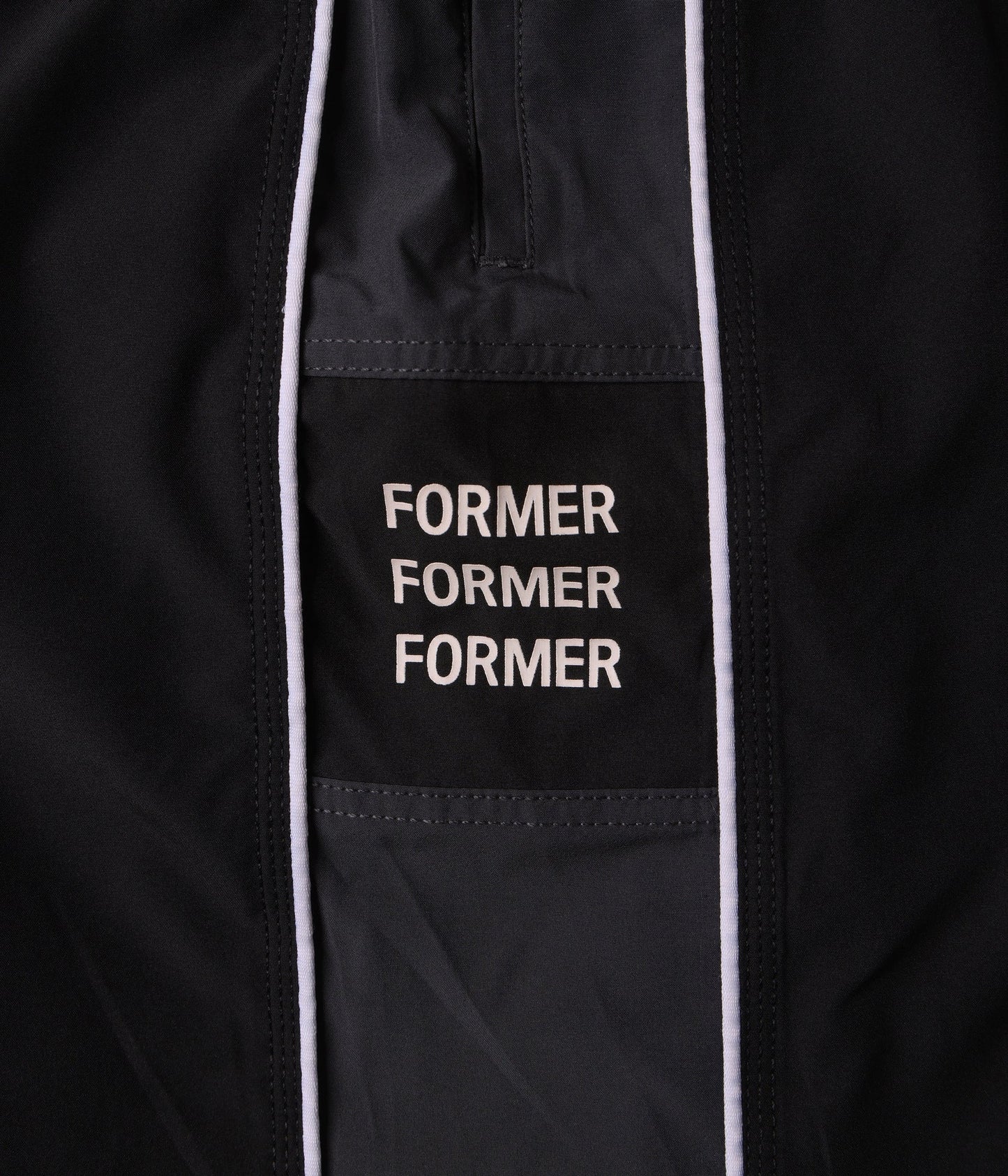 SYSTEM ECLIPSE 20" SWIM TRUNK // BLACK