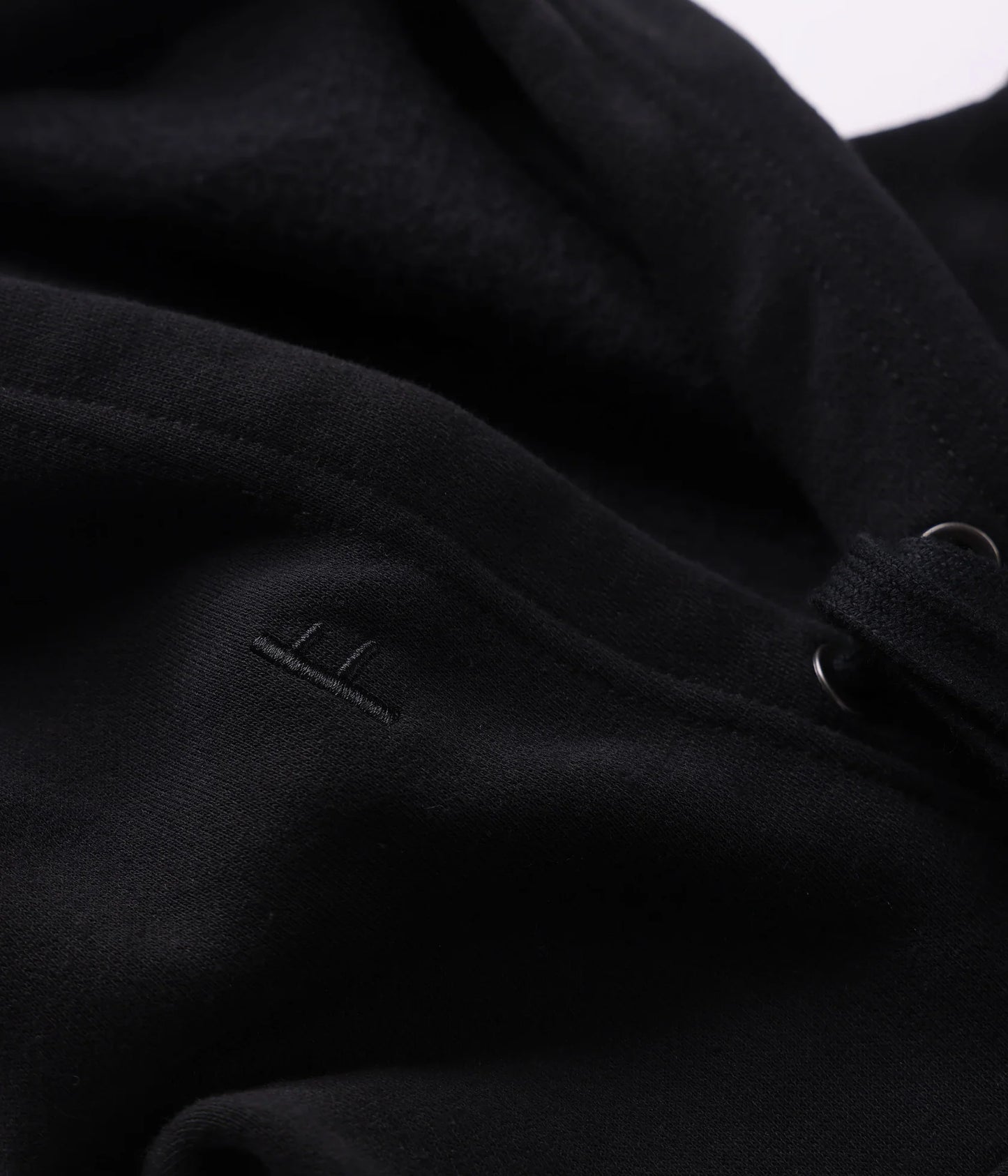OSCILLATING HOOD // BLACK