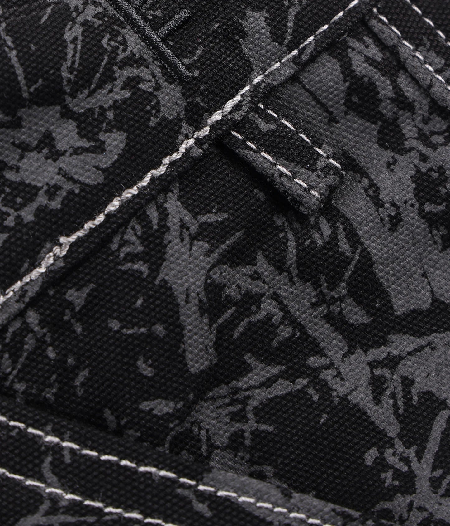 TURMOIL DISTEND PANT // BLACK