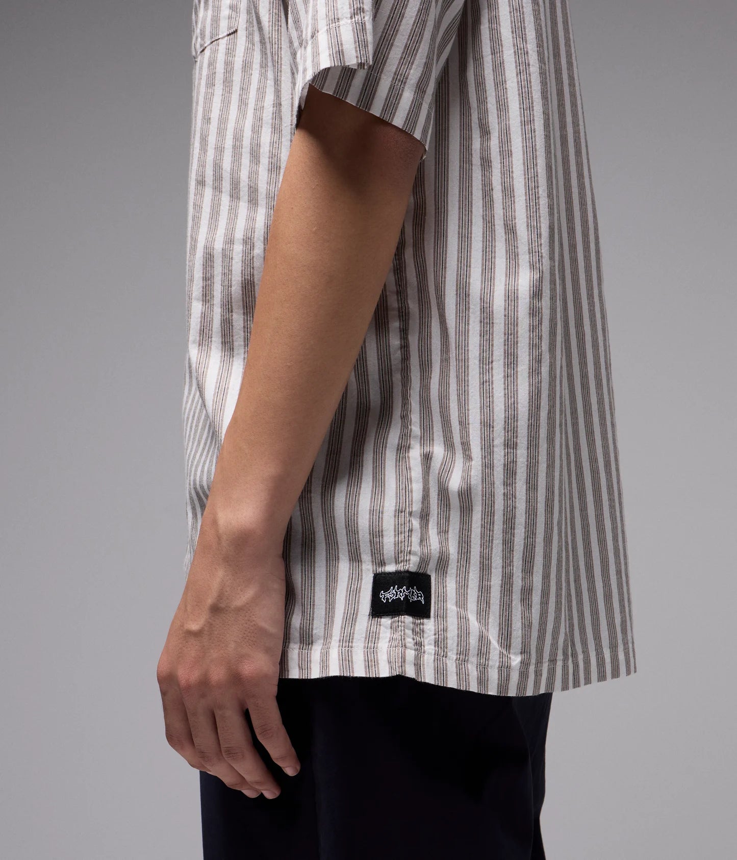 REYNOLDS STRIPE SS SHIRT // CHOC