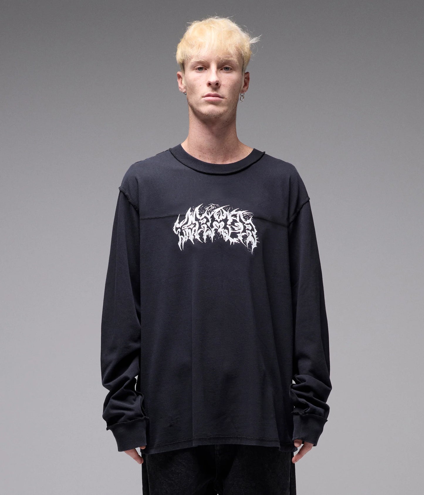 PRAISE LS T-SHIRT // WASHED BLACK