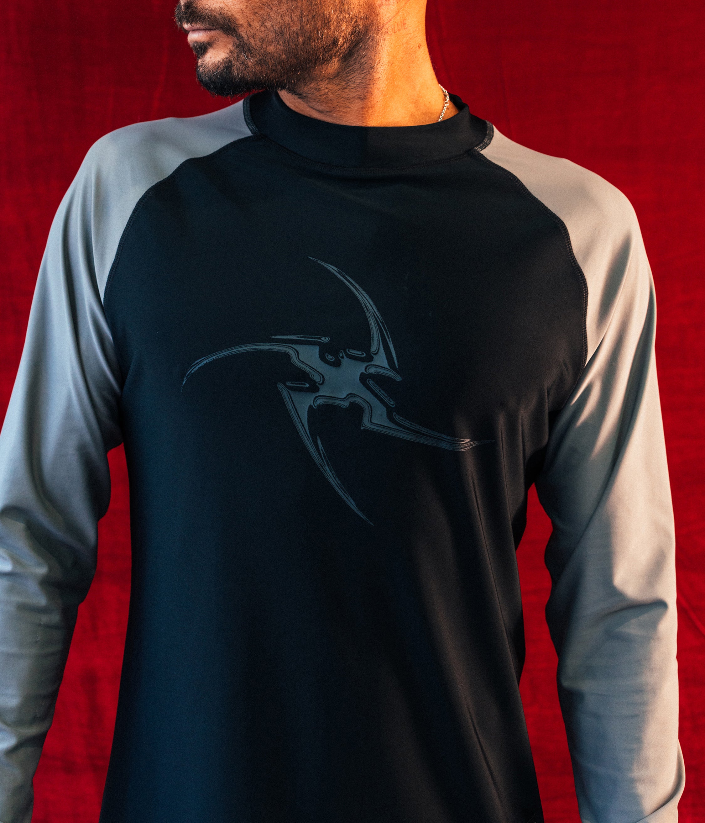 COMBAT STAR LS RASH VEST // BLACK – FORMER MERCHANDISE
