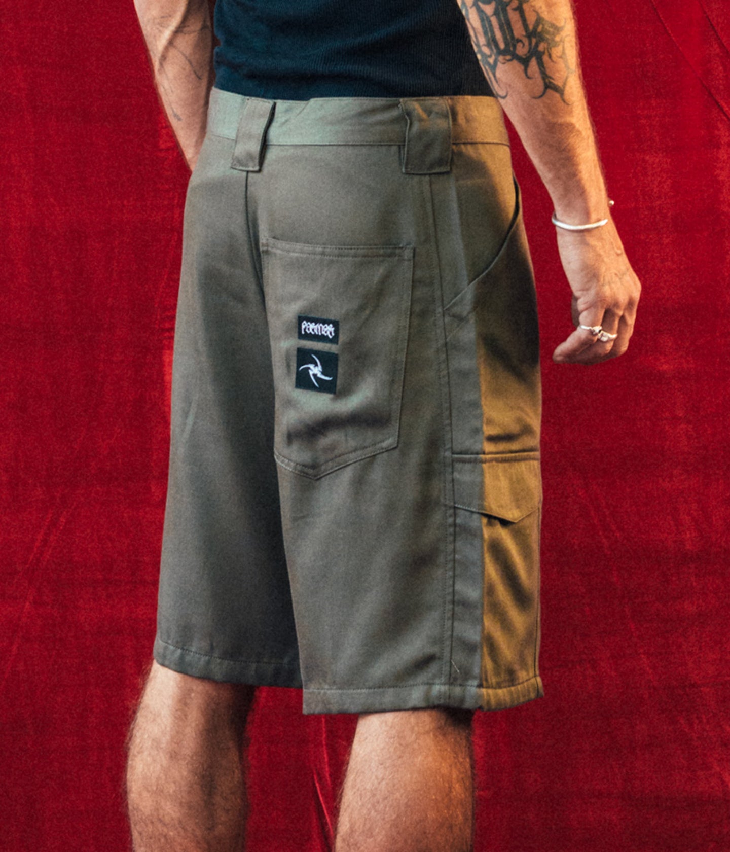 DION CARGO WALKSHORT // ARMY