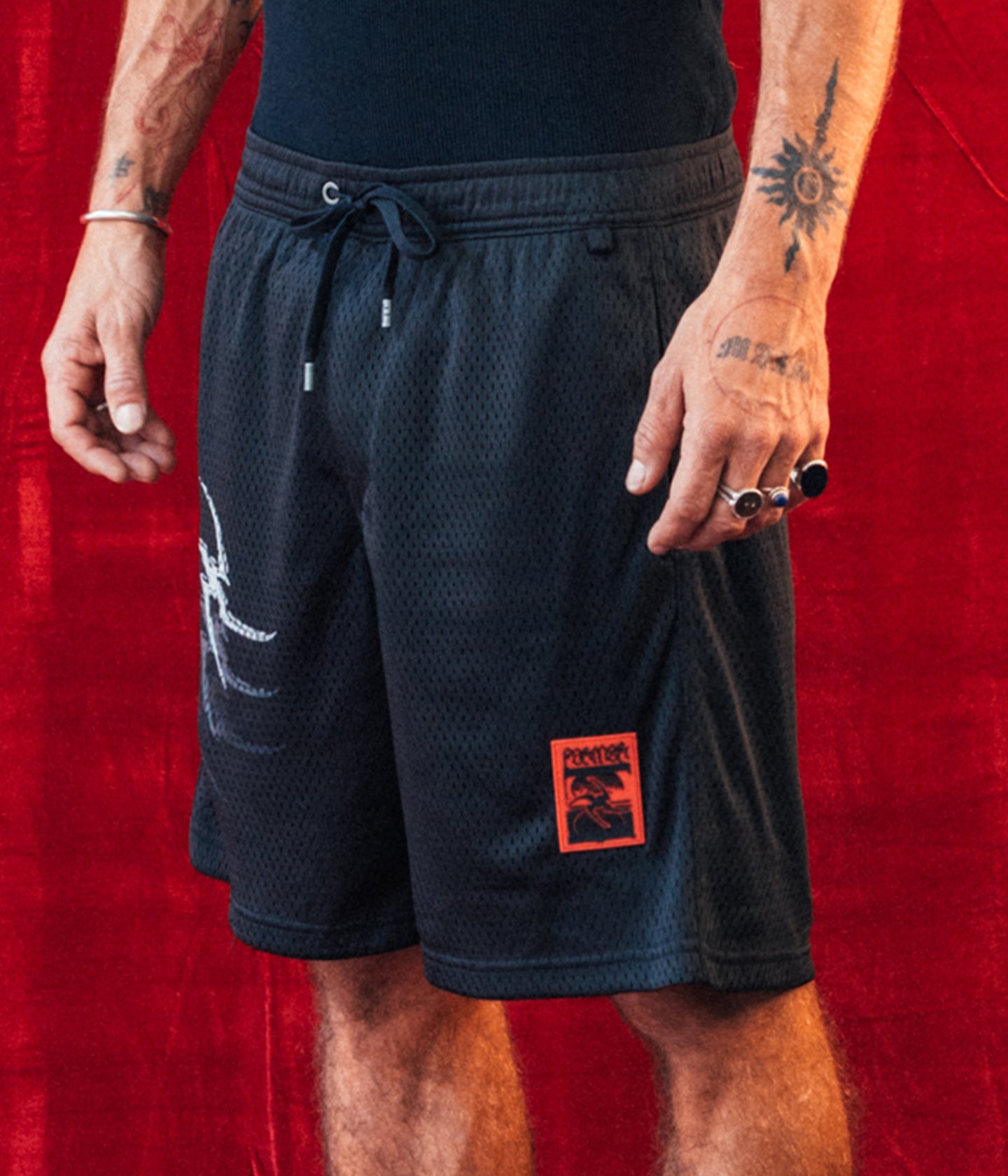 COMBAT STAR MESH WALKSHORT // BLACK