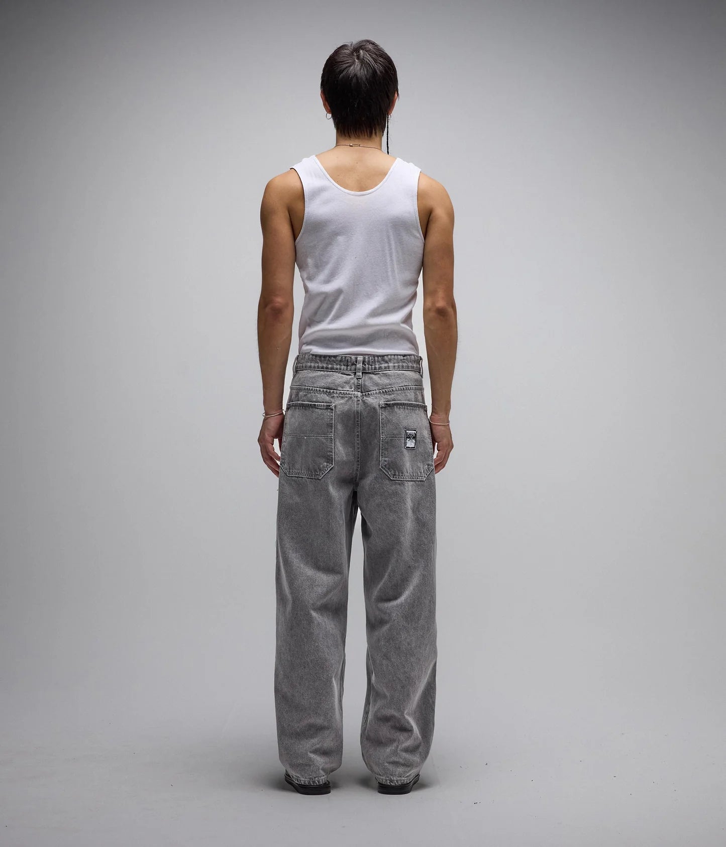 DISTEND DENIM PANT // WASHED GREY