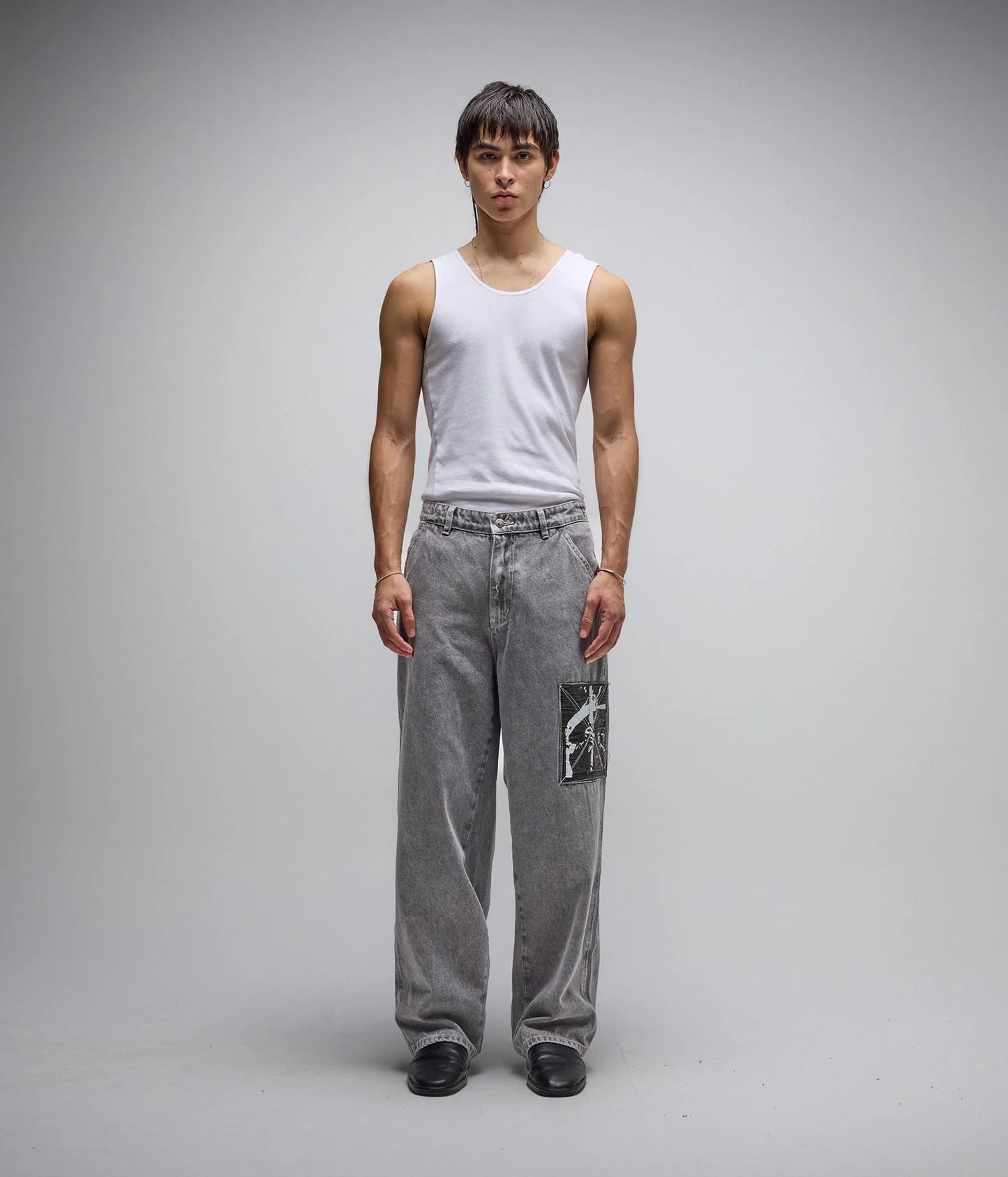 DISTEND DENIM PANT // WASHED GREY