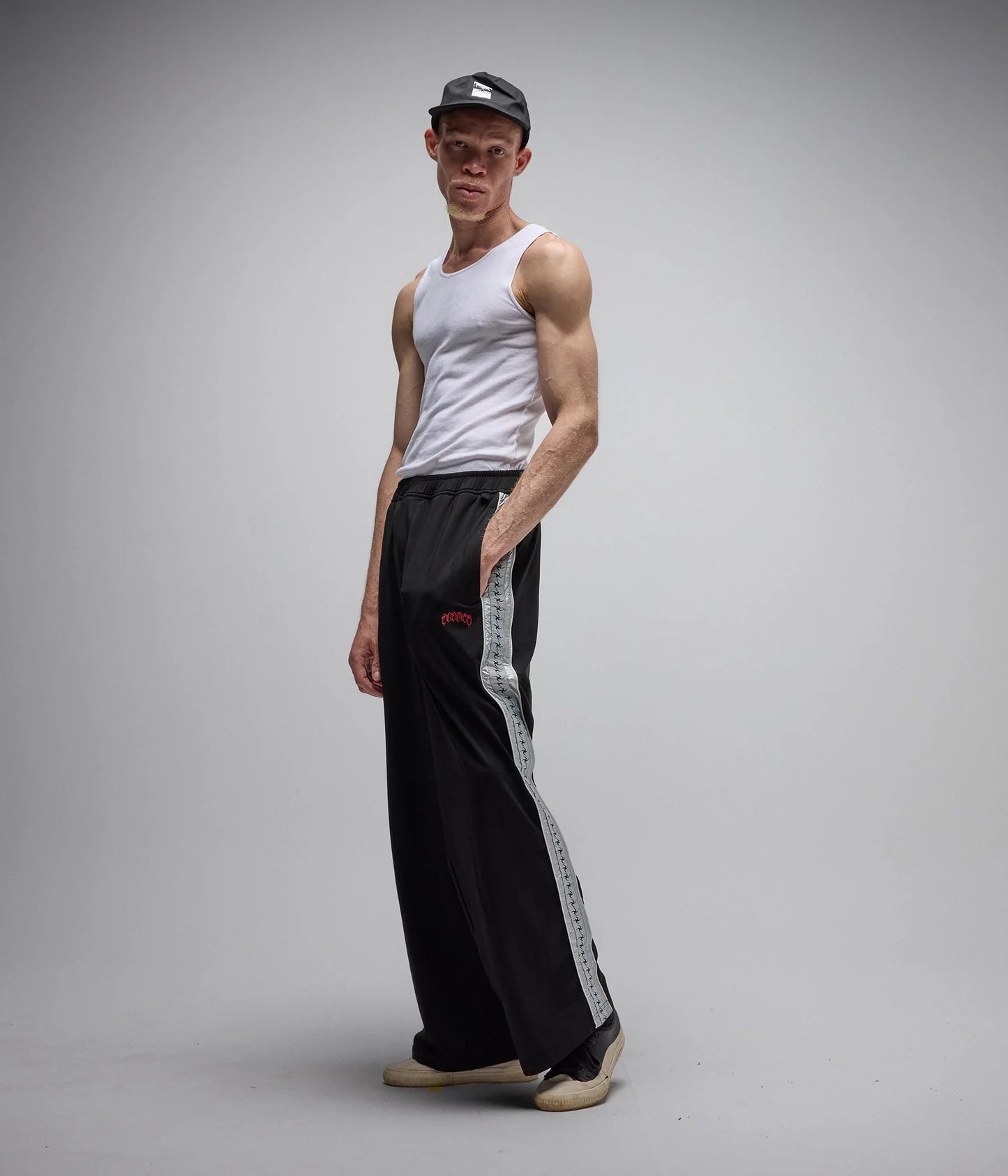 DION TRACK PANT // BLACK
