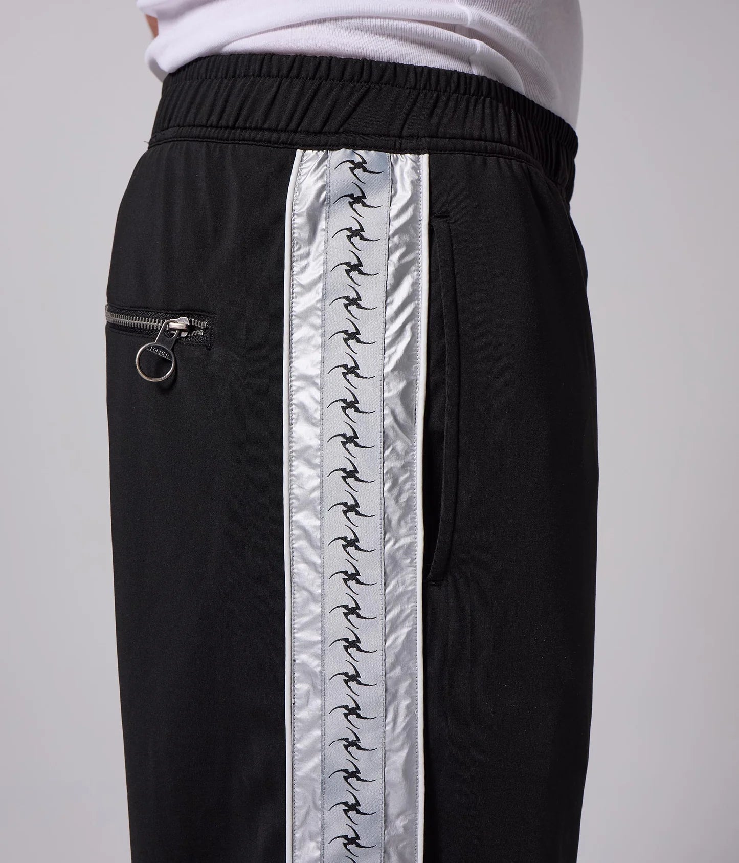 DION TRACK PANT // BLACK