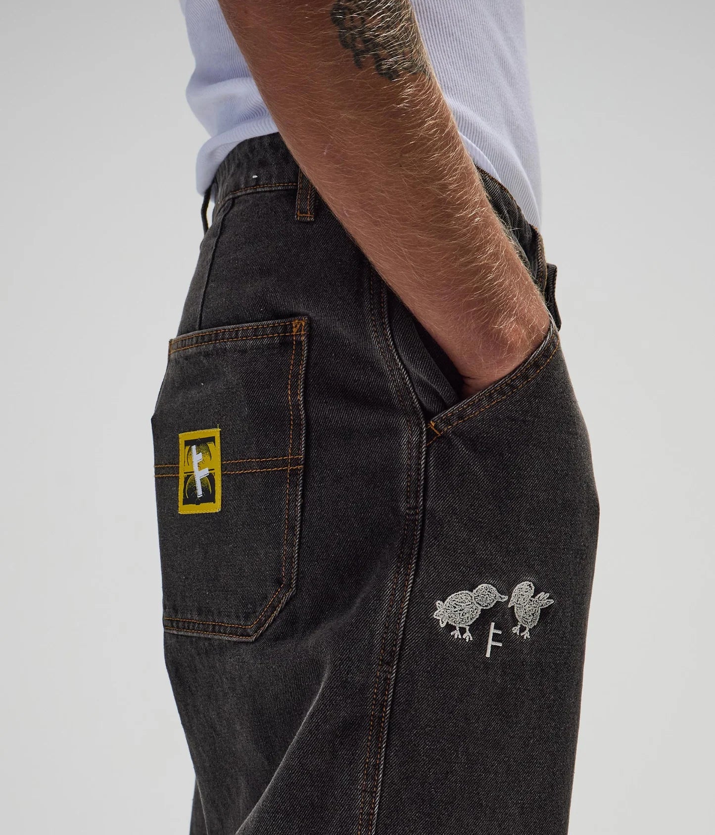 DXD REYNOLDS DENIM PANT // WASHED BLACK