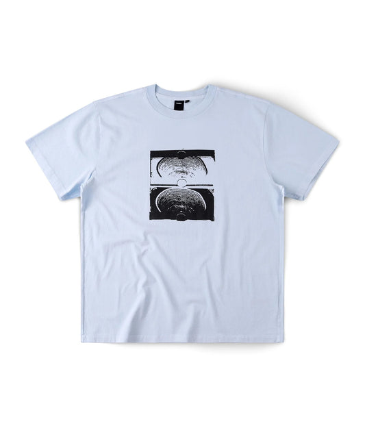 CRUX OVERDYE T-SHIRT // WASHED SKY