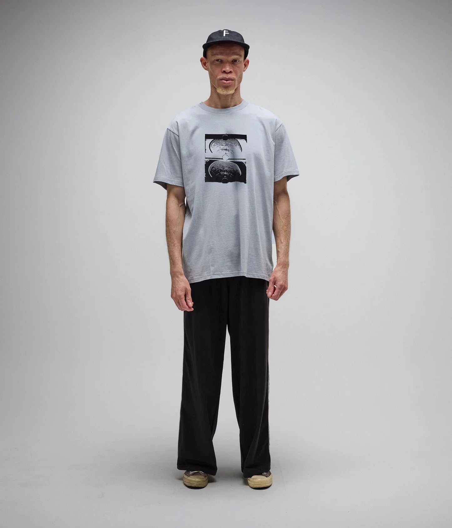 CRUX OVERDYE T-SHIRT // WASHED SKY