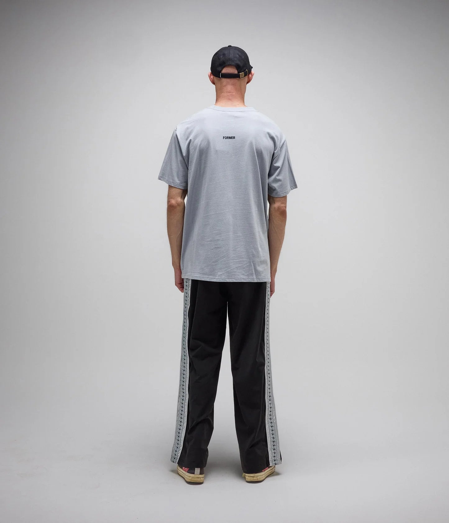 CRUX OVERDYE T-SHIRT // WASHED SKY