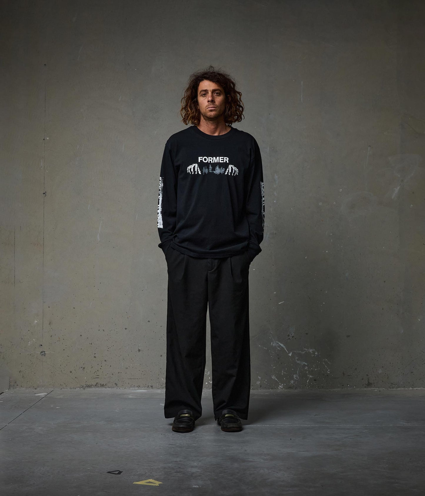 ENGINEERED LS T-SHIRT // BLACK