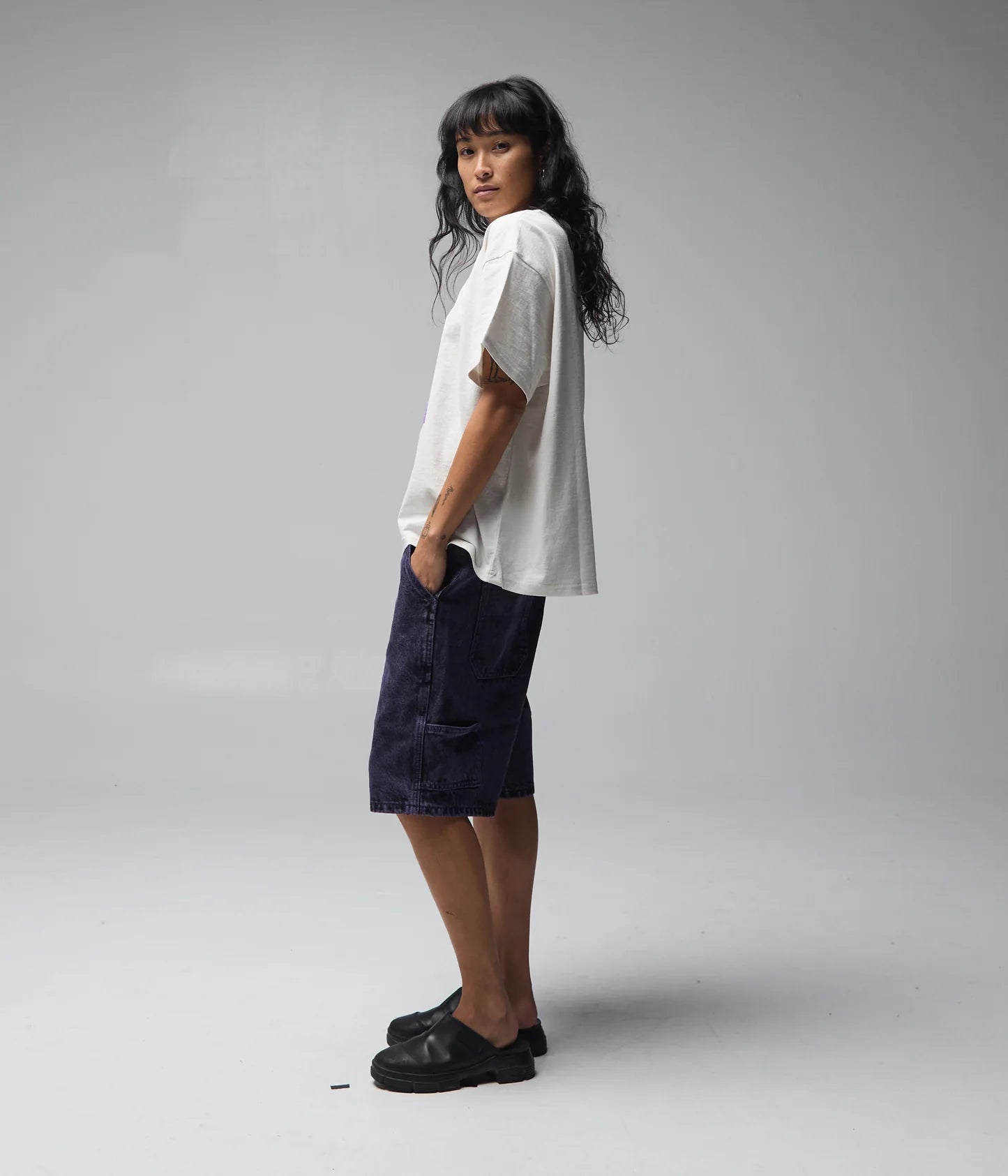 DISTEND DENIM WALKSHORT // WASHED PURPLE