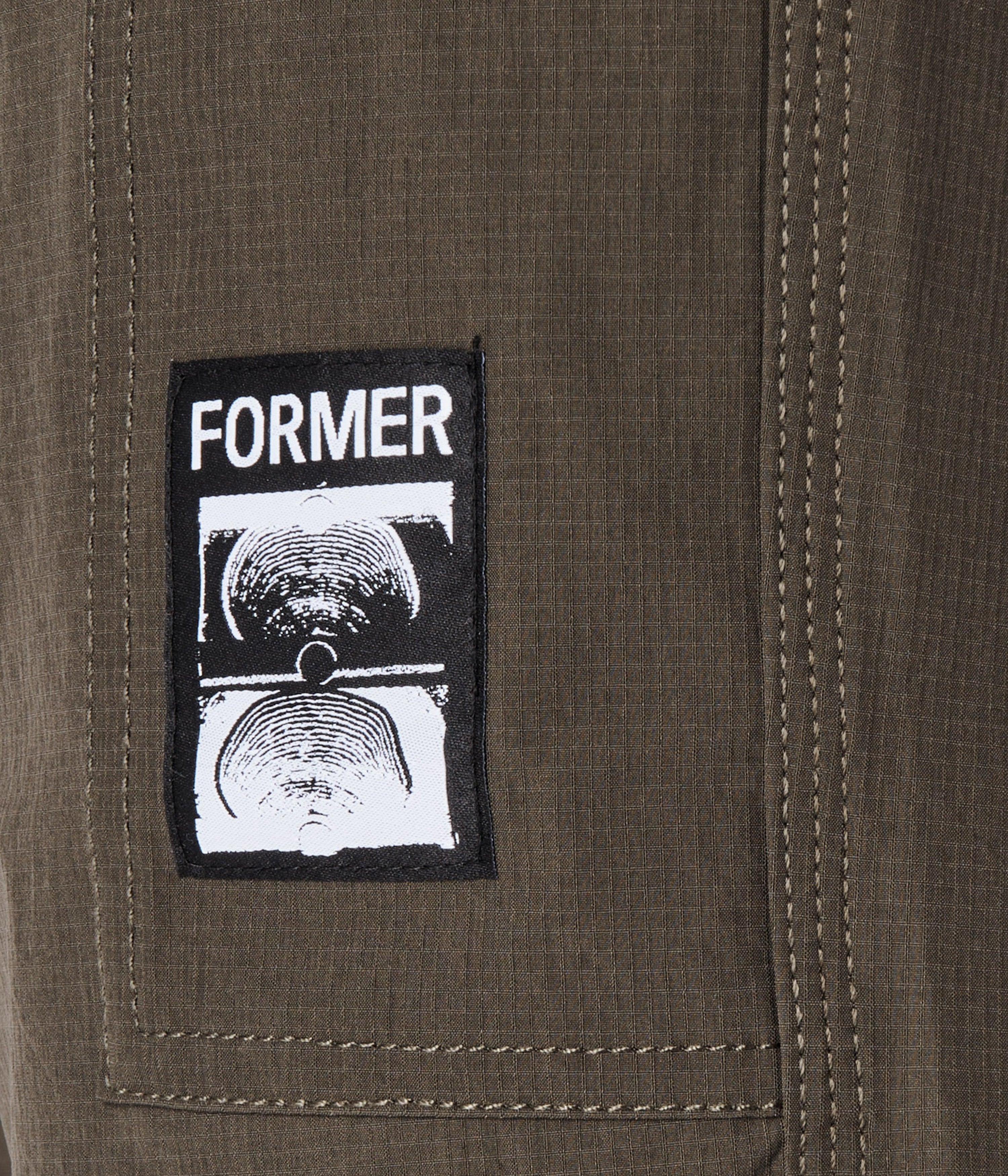 DANE 2.0 TRUNK // ARMY – FORMER MERCHANDISE | JAPAN OFFICIAL SITE